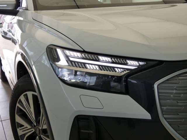 AUDI Q4 E-TRON SPORT 2023 Image 31