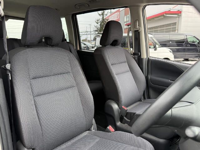 NISSAN SERENA  S-HYBRID 4WD 2016 Image 31