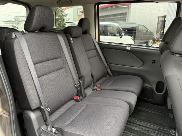 NISSAN SERENA  S-HYBRID 4WD 2016 Image 31