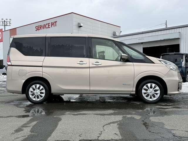 NISSAN SERENA  S-HYBRID 4WD 2016 Image 31