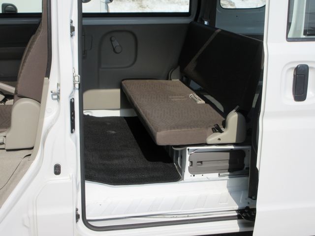 SUZUKI EVERY VAN 4WD 2019 Image 31