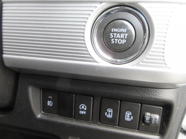 SUZUKI SPACIA 4WD 2018 Image 31