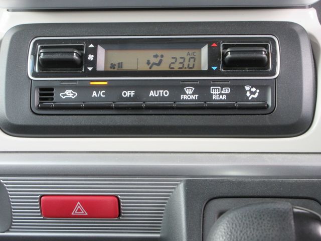 SUZUKI SPACIA 4WD 2018 Image 31