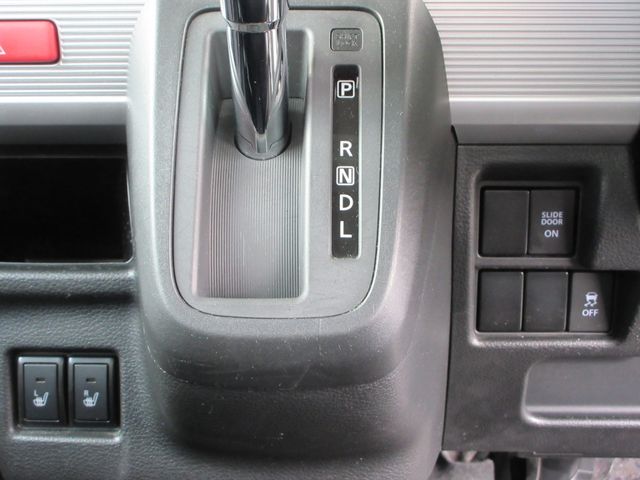 SUZUKI SPACIA 4WD 2018 Image 31