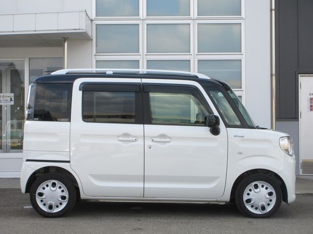 SUZUKI SPACIA 4WD 2018 Image 31