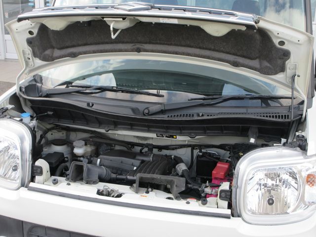 SUZUKI SPACIA 4WD 2018 Image 31