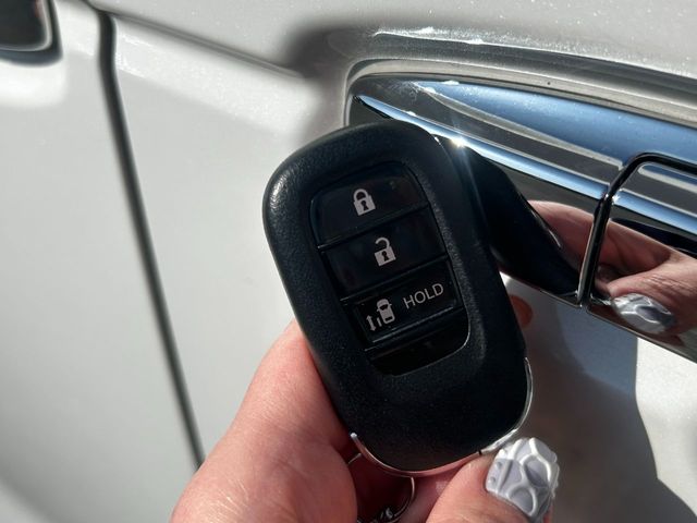 HONDA N BOX CUSTOM 2024 Image 31