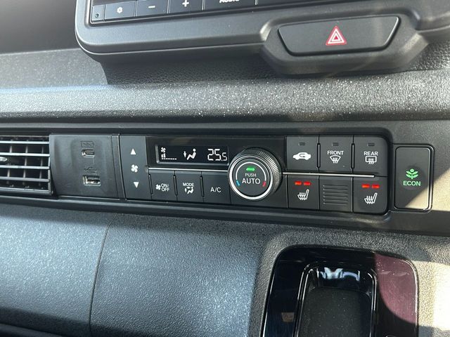 HONDA N BOX CUSTOM 2024 Image 31