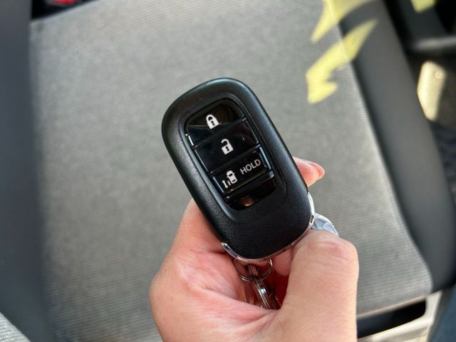HONDA N BOX 2024 Image 31