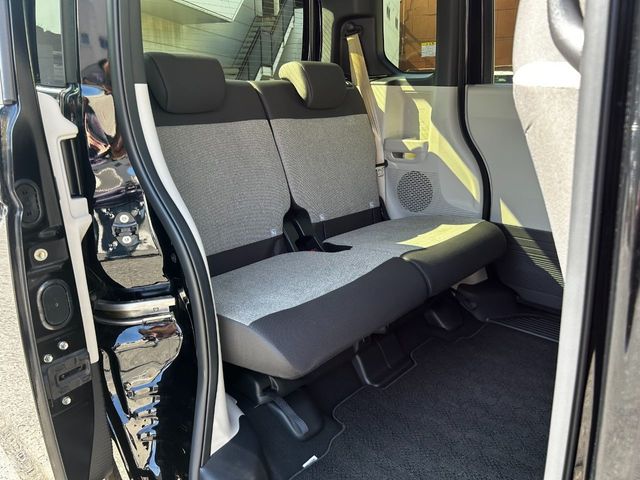 HONDA N BOX 2024 Image 31