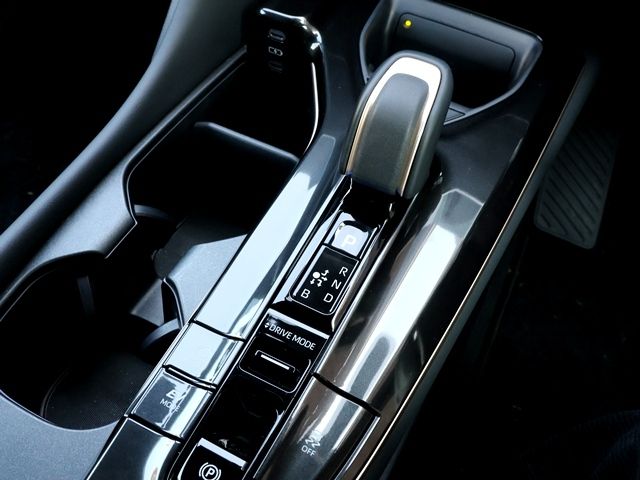 TOYOTA CROWN SPORT 2024 Image 31