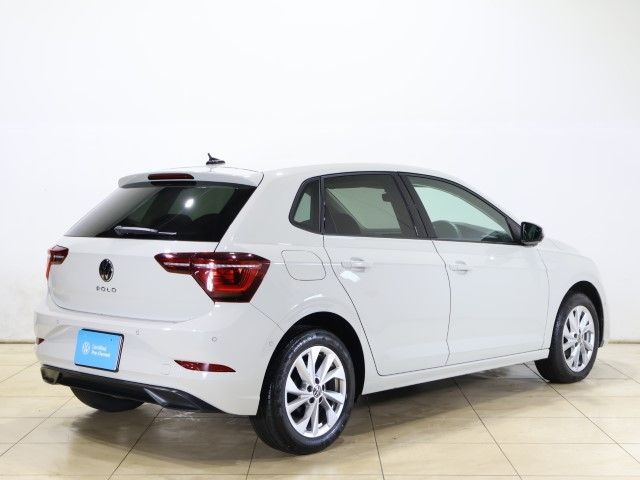 VOLKSWAGEN POLO 2022 Image 31