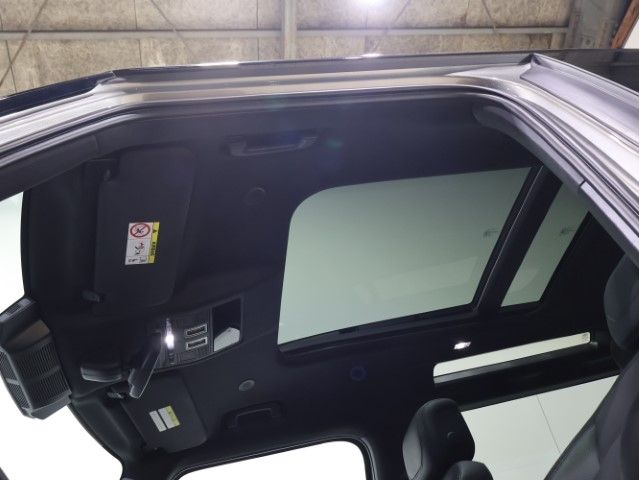 ROVER DEFENDER 2023 Image 31