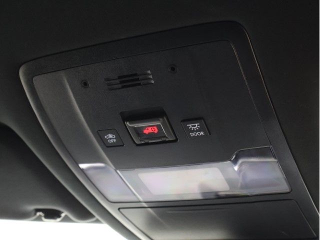 TOYOTA LEXUS RX450H AWD 2018 Image 31