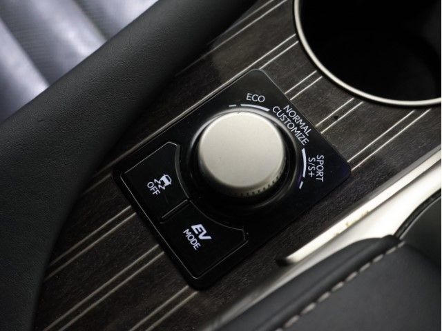 TOYOTA LEXUS RX450H AWD 2018 Image 31