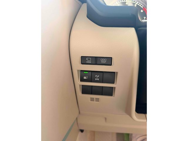 TOYOTA LANDCRUISER WAGON 2023 Image 31