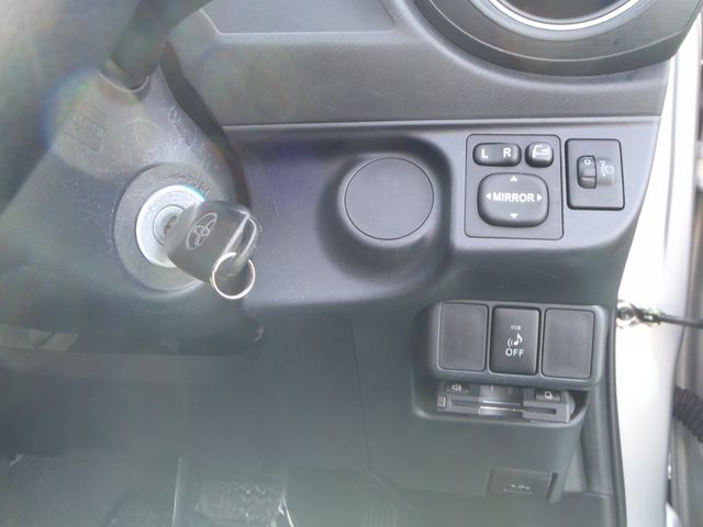 TOYOTA AQUA 2013 Image 31