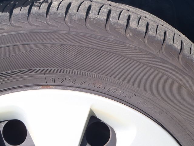 TOYOTA AQUA 2012 Image 31