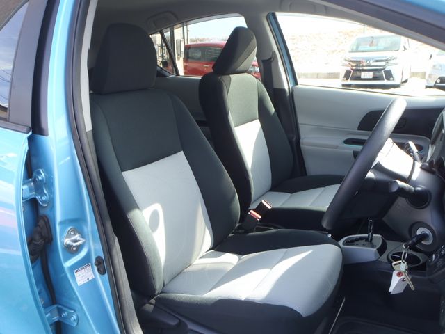 TOYOTA AQUA 2012 Image 31