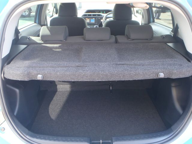 TOYOTA AQUA 2012 Image 31