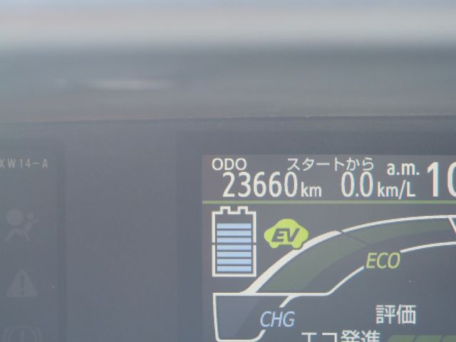 TOYOTA AQUA 2012 Image 31