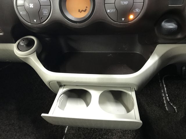 TOYOTA PASSO 2015 Image 31