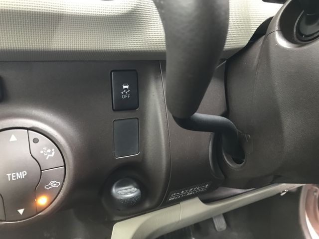 TOYOTA PASSO 2015 Image 31