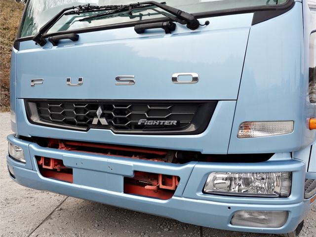 MITSUBISHI FUSOU FIGHTER 2017 Image 31