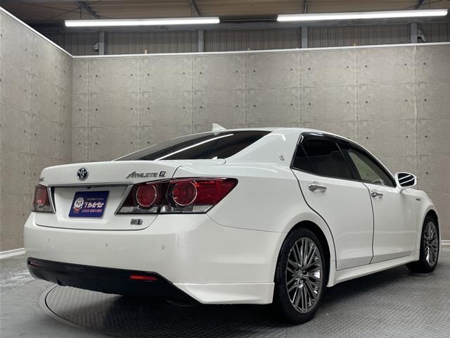 TOYOTA CROWN SEDAN HYBRID 2017 Image 31