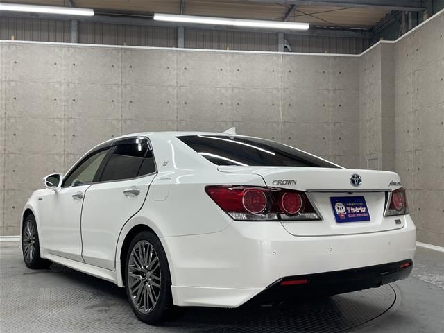 TOYOTA CROWN SEDAN HYBRID 2017 Image 31