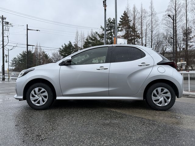 TOYOTA YARIS 2022 Image 31