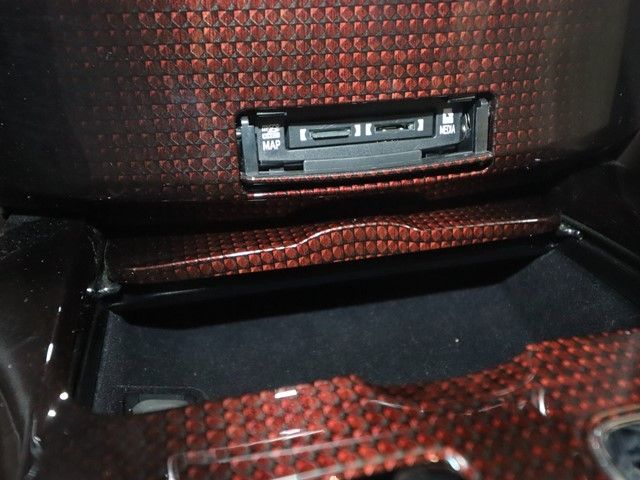 TOYOTA CROWN SEDAN 2015 Image 31