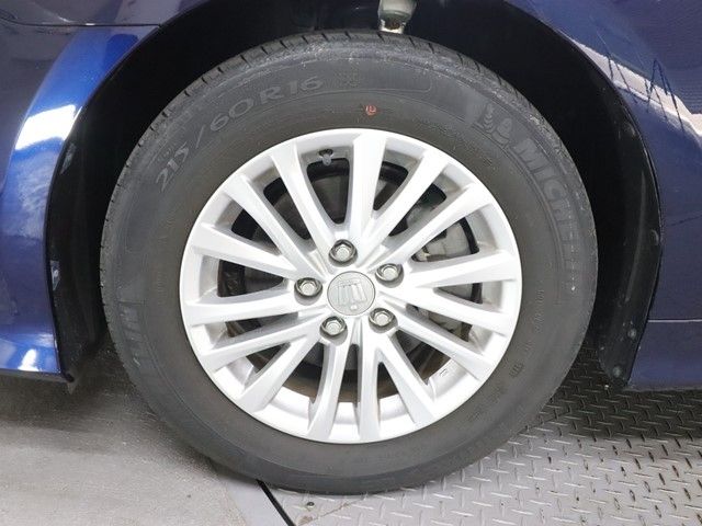 TOYOTA CROWN SEDAN 2015 Image 31