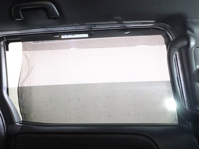 TOYOTA NOAH HYBRID 2020 Image 31