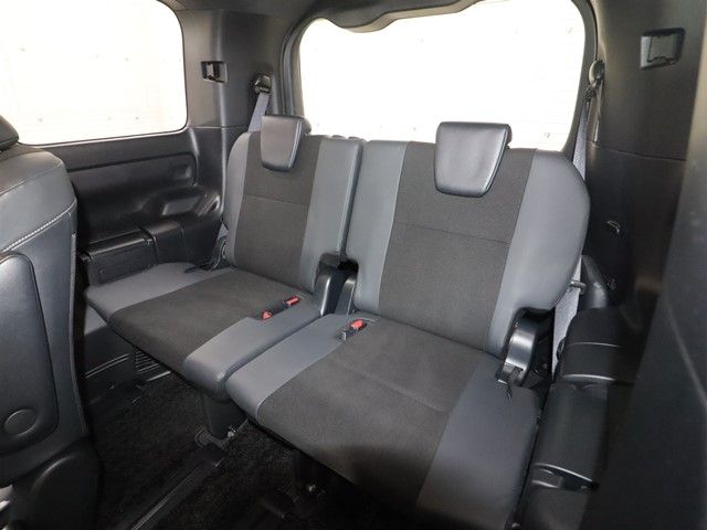 TOYOTA NOAH HYBRID 2020 Image 31