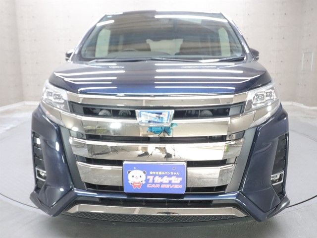 TOYOTA NOAH HYBRID 2020 Image 31