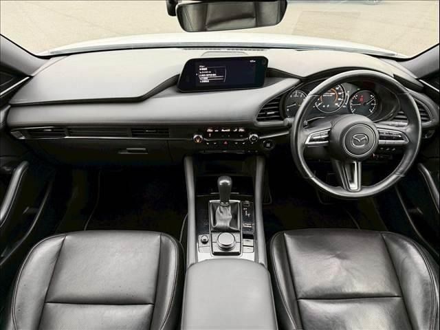 MAZDA 3 FASTBACK 2019 Image 31