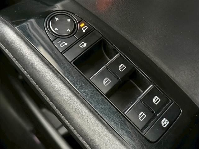 MAZDA 3 FASTBACK 2019 Image 31