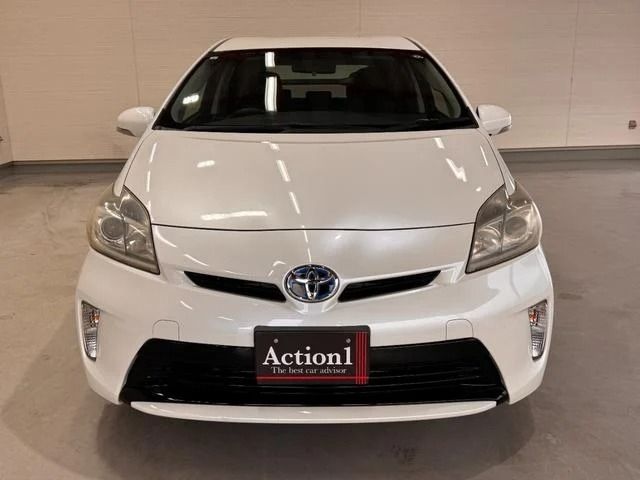 TOYOTA PRIUS 2013 Image 31