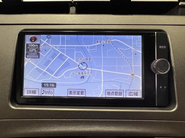 TOYOTA PRIUS 2013 Image 31