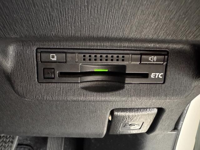 TOYOTA PRIUS 2013 Image 31