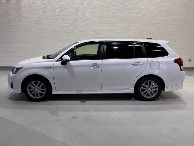 TOYOTA COROLLA FIELDER HYBR 2014 Image 31