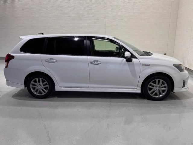 TOYOTA COROLLA FIELDER HYBR 2014 Image 31