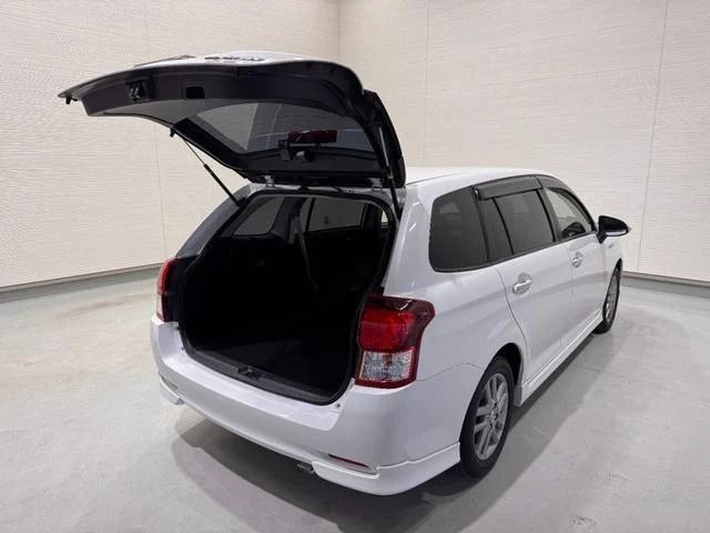 TOYOTA COROLLA FIELDER HYBR 2014 Image 31