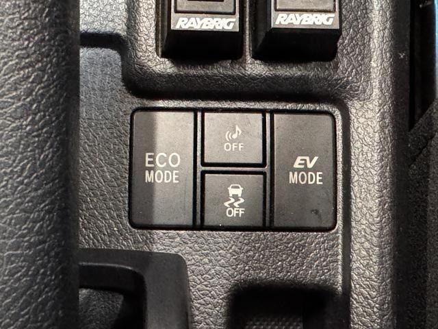 TOYOTA COROLLA FIELDER HYBR 2014 Image 31