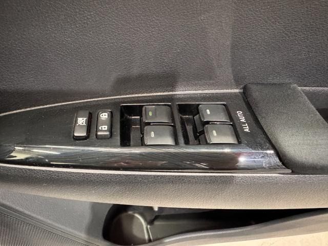 TOYOTA COROLLA FIELDER HYBR 2014 Image 31