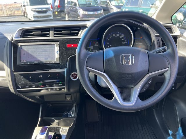 HONDA FIT HYBRID 2013 Image 31
