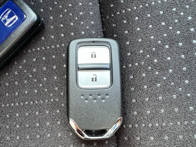 HONDA FIT HYBRID 2013 Image 31