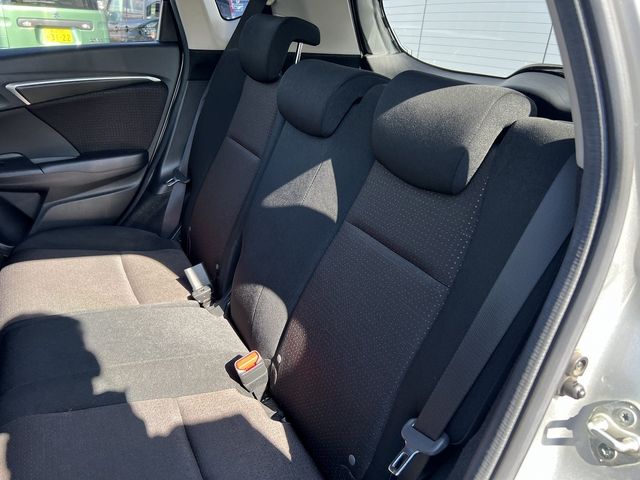 HONDA FIT HYBRID 2013 Image 31