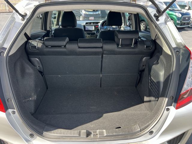 HONDA FIT HYBRID 2013 Image 31